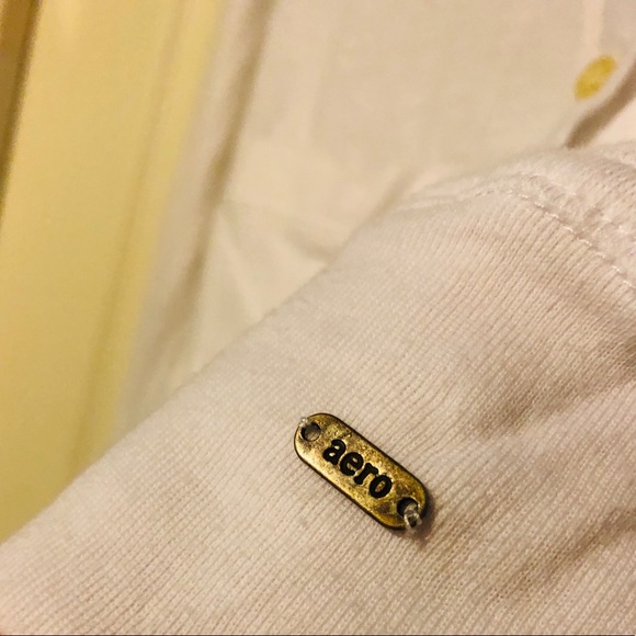 3 FOR 25 🛍 White Aeropostale Cardigan - Picture 2 of 4